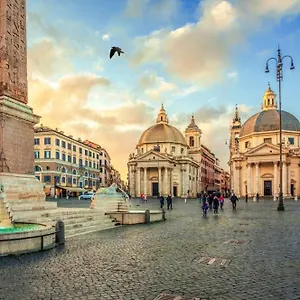 https://via-del-corso-charme-apartment.it-romehotels.com